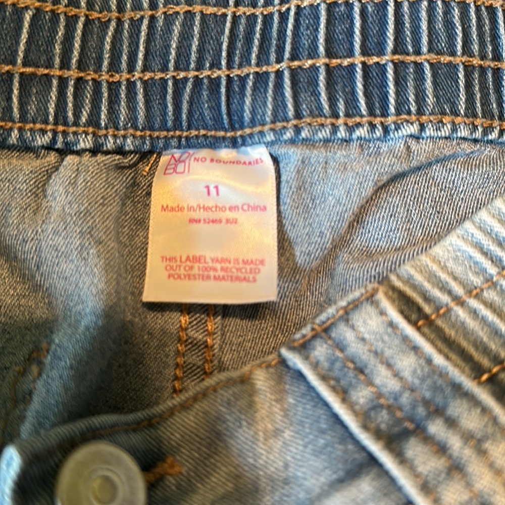 Stretchy No Boundaries Jean Shorts sz 11 junior - Picture 6 of 8